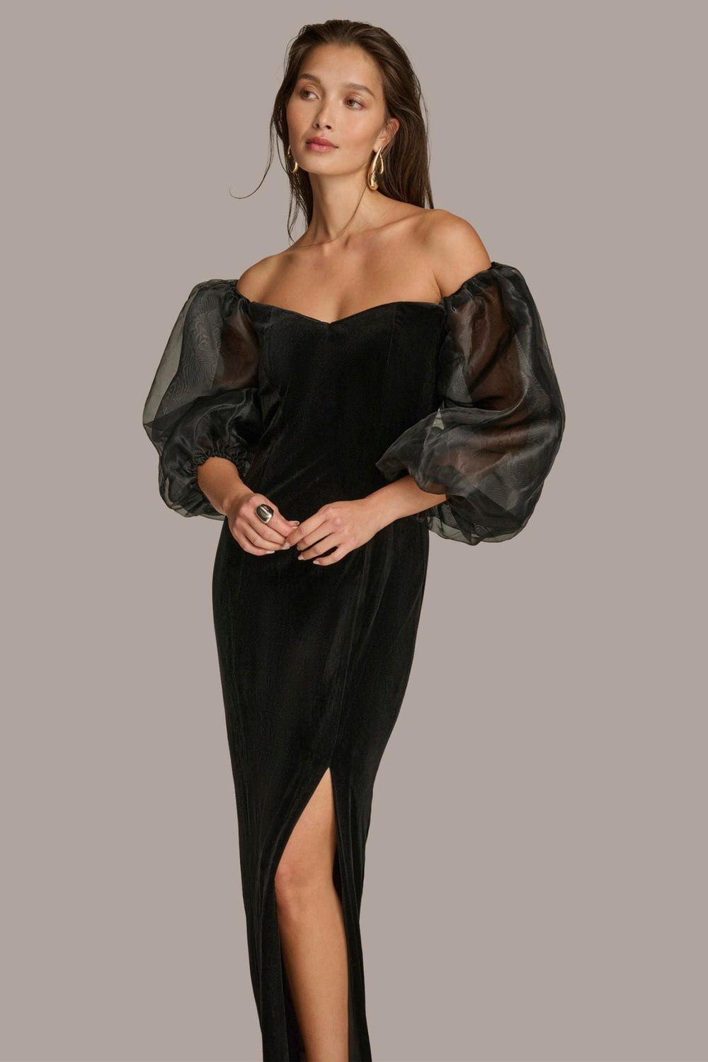 Donna Karan Dresses And Jumpsuits | Women VELVET OFF THE SHOULDER GOWN Black