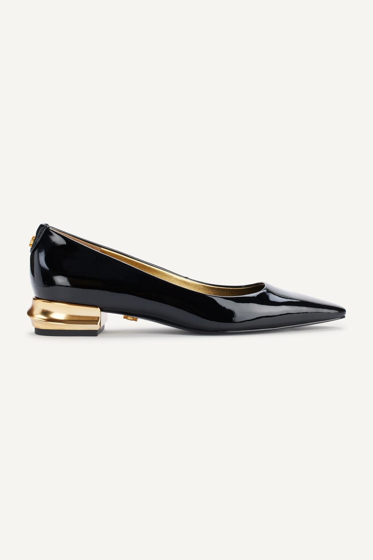 Donna Karan Flats And Loafers | Women SAVITA POINTED FLAT Black