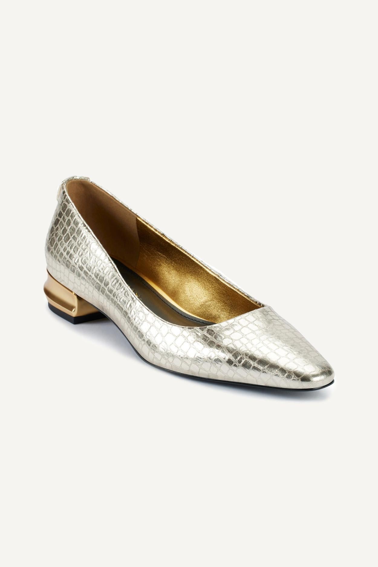 Donna Karan Flats And Loafers | Women SAVITA POINTED FLAT White Gold