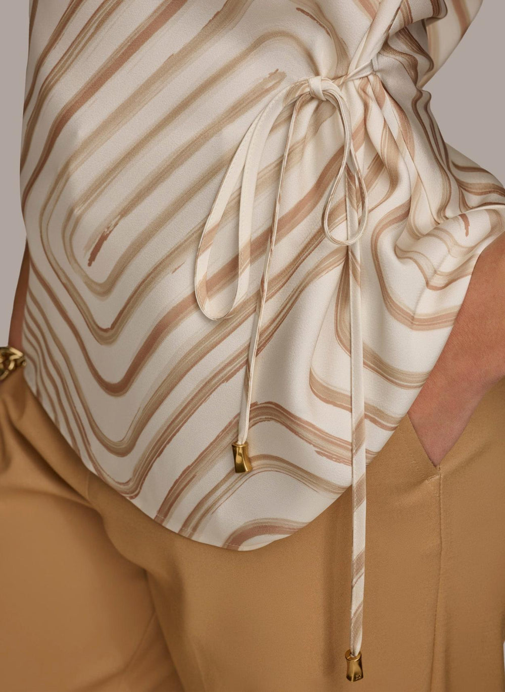 Donna Karan Sweaters And Tops | Women PRINT DRAPE NECK TOP Cream/fawn Multi